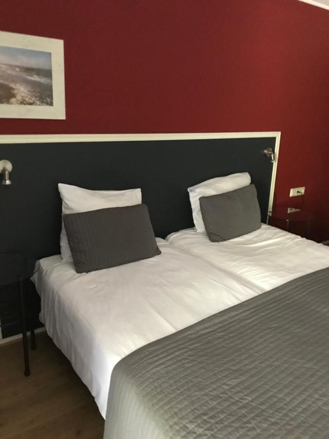 Fletcher Strandhotel レーネスセ エクステリア 写真